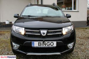 Dacia Sandero Stepway 2015 0.9 90 KM