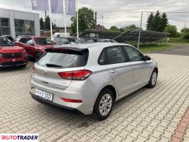 Hyundai i30 2020 1.5 110 KM