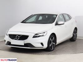 Volvo V40 2019 2.0 150 KM