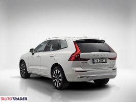 Volvo XC60 2022 2.0 197 KM