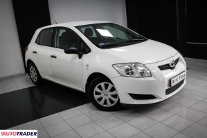 Toyota Auris 2007 1.4 90 KM Toyota Auris 2007 1.4 90 KM