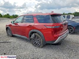 Nissan Pathfinder 2022 3