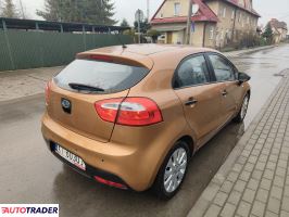 Kia Rio 2012 1.2 86 KM