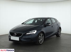 Volvo V40 2018 2.0 118 KM