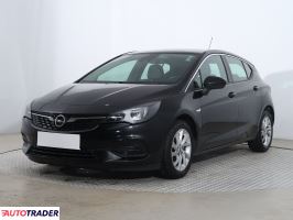 Opel Astra 2021 1.2 143 KM