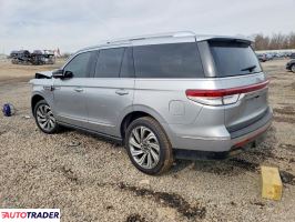 Lincoln Navigator 2023 3