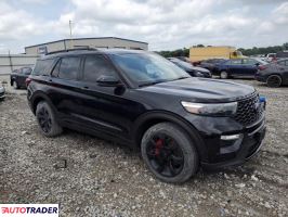 Ford Explorer 2021 3