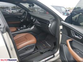 Audi Q8 2021 3