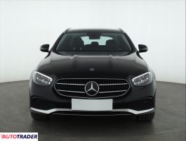 Mercedes E-klasa 2021 2.0 301 KM