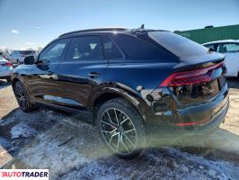 Audi Q8 2022 3