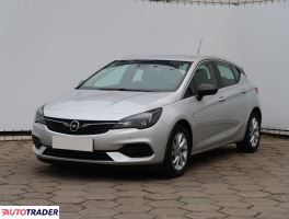 Opel Astra 2021 1.2 143 KM