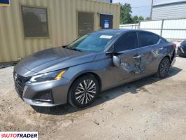 Nissan Altima 2023 2