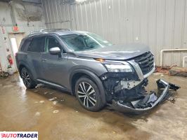 Nissan Pathfinder 2025 3