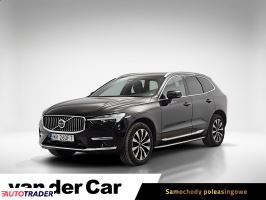 Volvo XC60 2022 2.0 197 KM