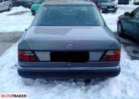 Mercedes W-124 1991 2.5 90 KM