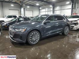 Audi E-tron - zobacz ofertę