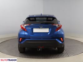 Toyota C-HR 2017 1.2 113 KM
