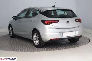 Opel Astra 2021 1.2 143 KM
