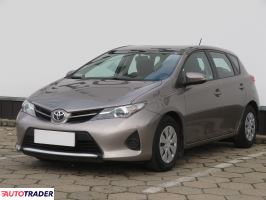 Toyota Auris 2014 1.3 97 KM Toyota Auris 2014 1.3 97 KM