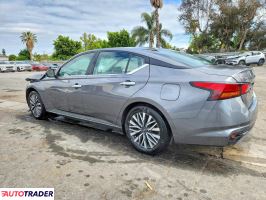 Nissan Altima 2025 2