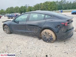 Tesla Model 3 2024