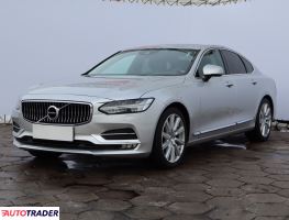 Volvo S90 2018 2.0 187 KM