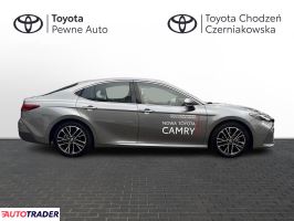 Toyota Camry 2024 2.5 231 KM