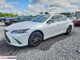 Lexus ES - zobacz ofertę