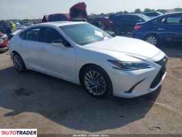 Lexus ES 2023 3