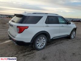 Ford Explorer 2022 2