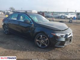 Mercedes 220 - zobacz ofertę