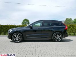Volvo XC60 2021 2.0 197 KM