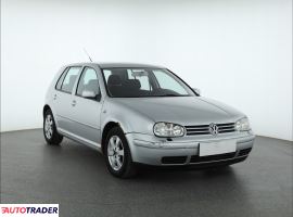 Volkswagen Golf 2002 1.6 108 KM