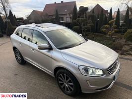 Volvo XC60 2017 2.0 149 KM