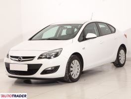 Opel Astra 2018 1.6 113 KM