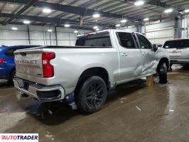 Chevrolet Silverado 2022 5