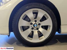 BMW 330 2008 3.0 231 KM