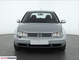 Volkswagen Golf 2002 1.6 108 KM