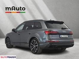 Audi Q7 2023 3.0 340 KM