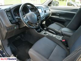 Mitsubishi Outlander 2016 2.4 170 KM