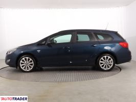Opel Astra 2012 1.4 138 KM