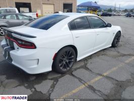 Dodge Charger 2020 6