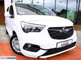 Opel Combo 2020 1.2 110 KM