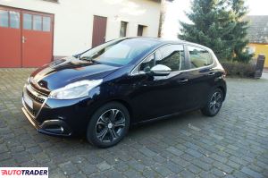 Peugeot 208 2018 1.2 82 KM Peugeot 208 2018 1.2 82 KM