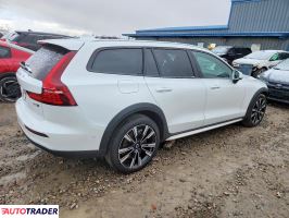 Volvo V60 2025 2