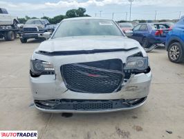 Chrysler 300C 2023 3