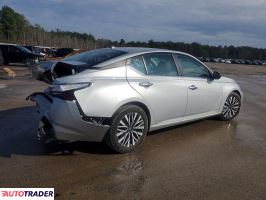 Nissan Altima 2024 2