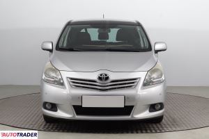 Toyota Verso 2012 2.0 124 KM