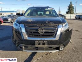 Nissan Pathfinder 2022 3