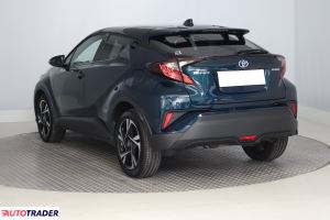 Toyota C-HR 2023 1.8 120 KM